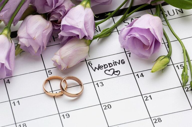 Wedding with two hearts written on calendar.